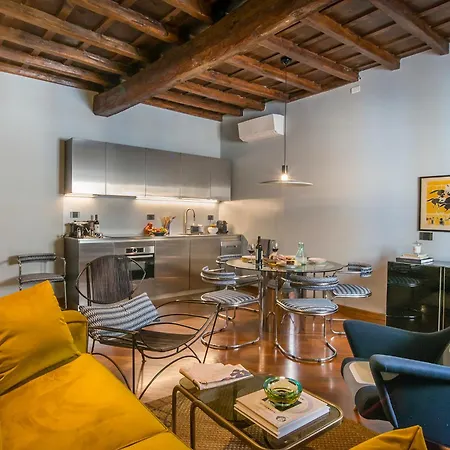 Ripense Apartment Rome