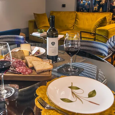 Apartment Ripense Rome